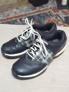 NIKE AIR T.A.C. Women's sz. 8 Black Plaid Checkered Shoes Golf Cleats 549576-001